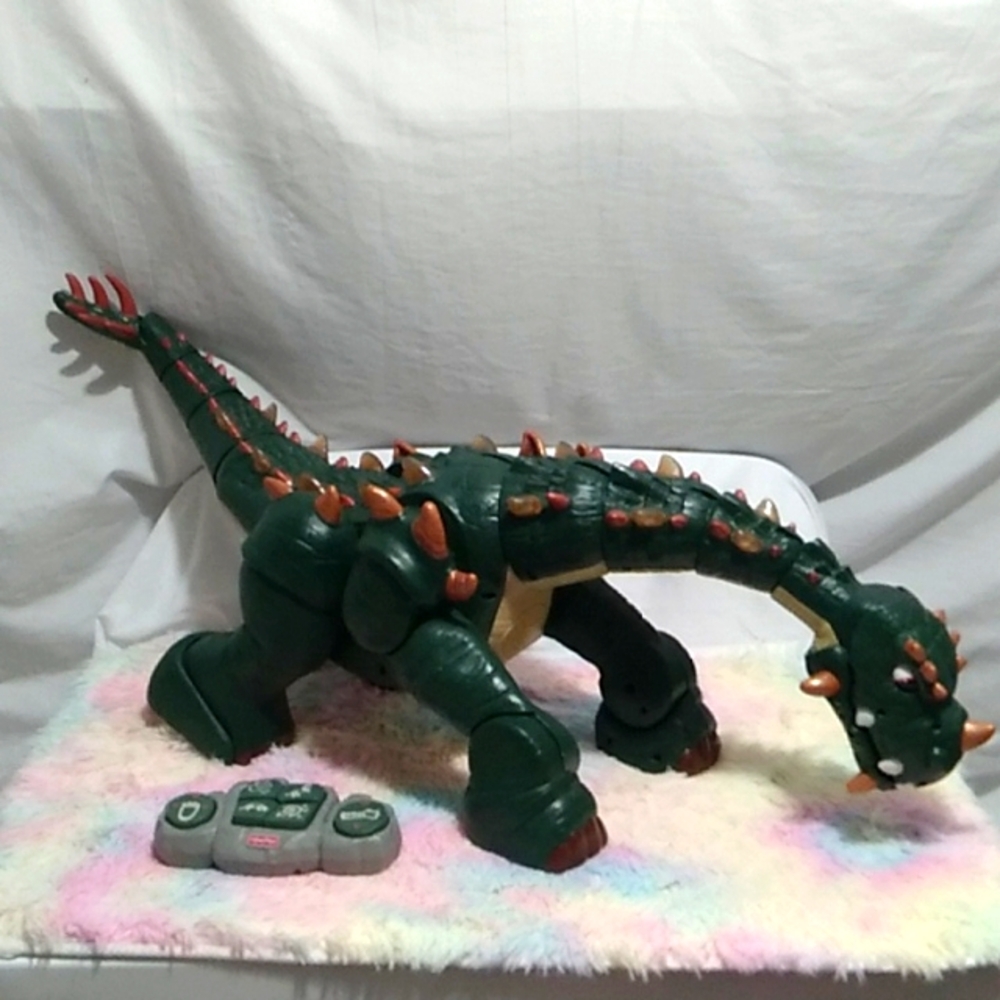 Fisher Price Imaginext RC Spike The Ultra XLarge Dinosaur W Remote